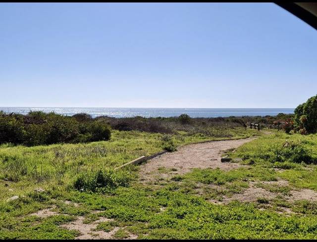 LAND FOR SALE IN BRITANNIA BAY